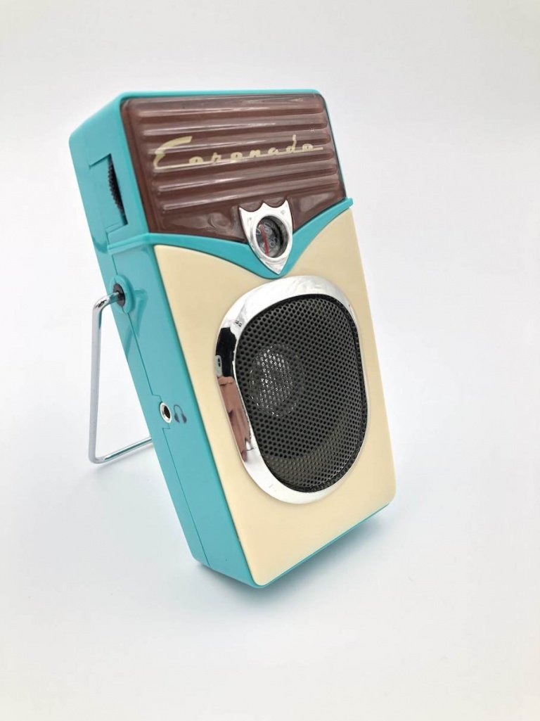 Coronado AM FM Portable Radio 02