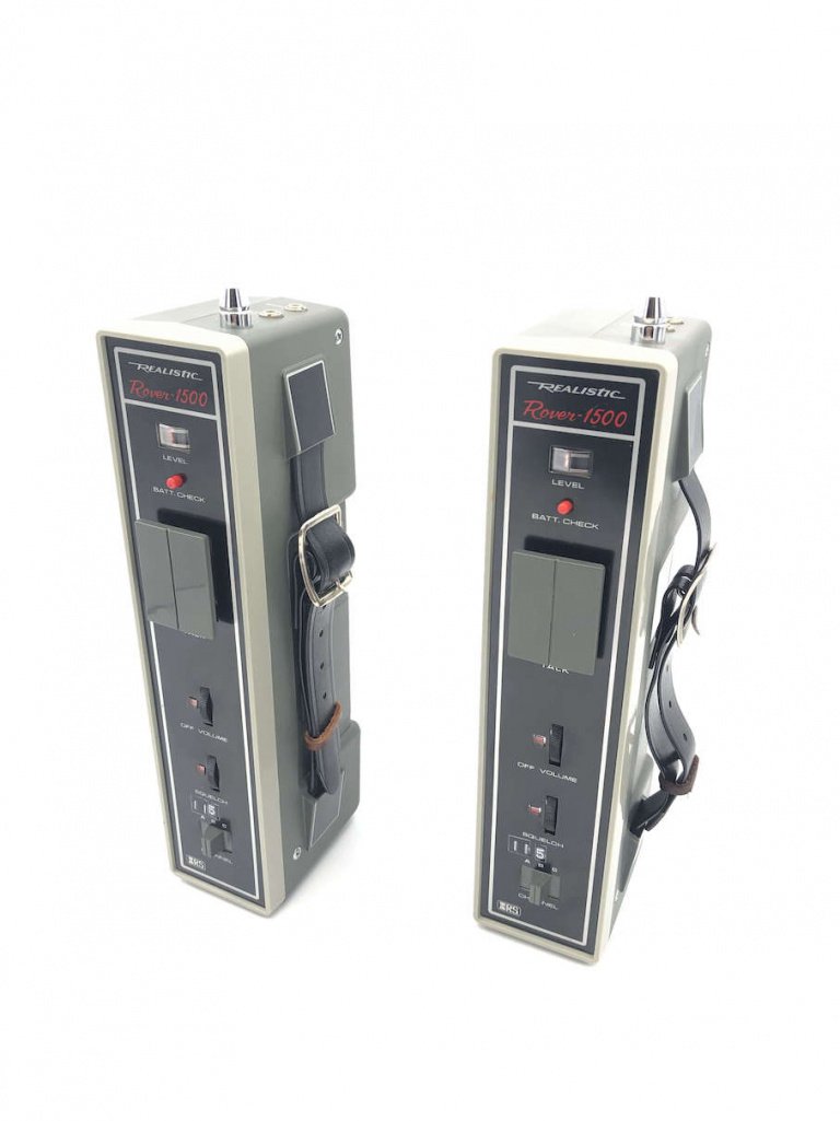 Realistic Rover 1500 Vintage Radio Walkie Talkies Radio Shack 01