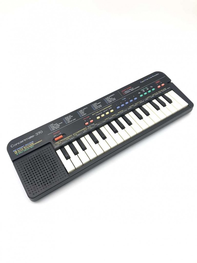 Radio Shack Concertmate370 01