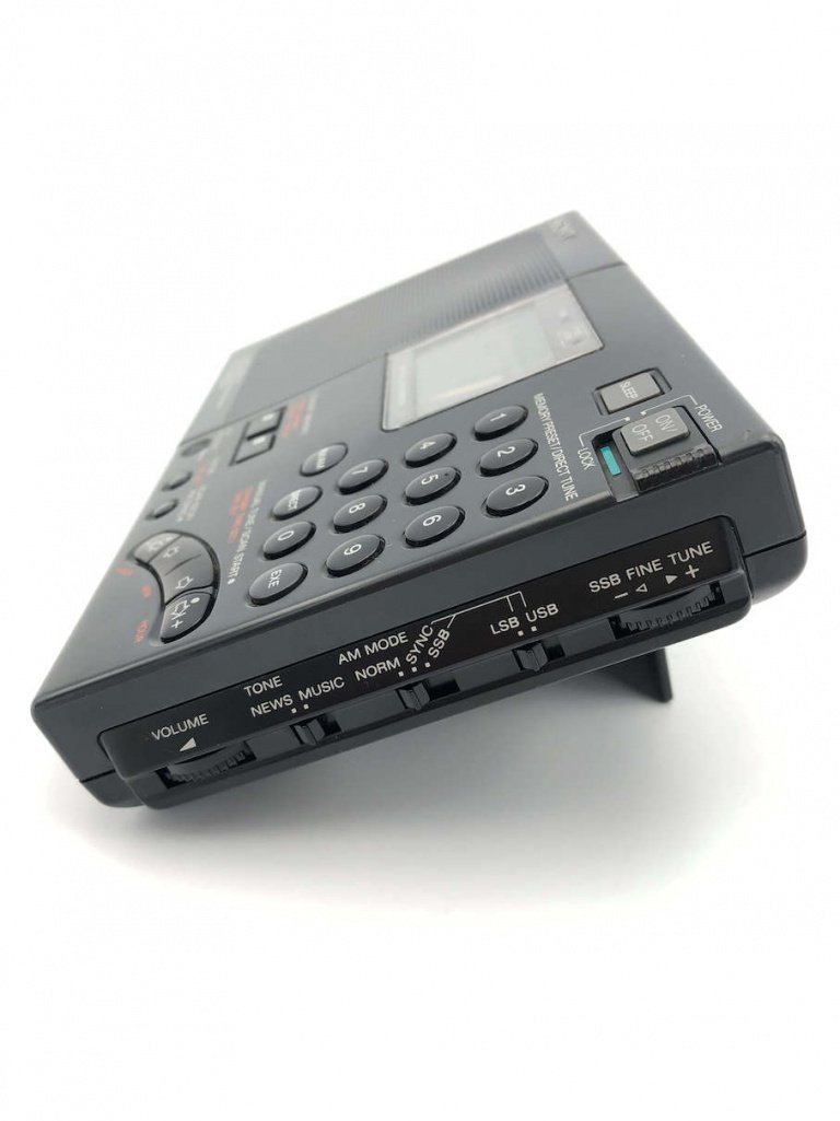 SONY ICF-SW7600G Portable World Band Shortwave Radio Receiver 02