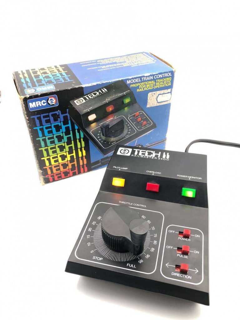 Tech II Railmaster 2400 Vintage Toy Train Control  01